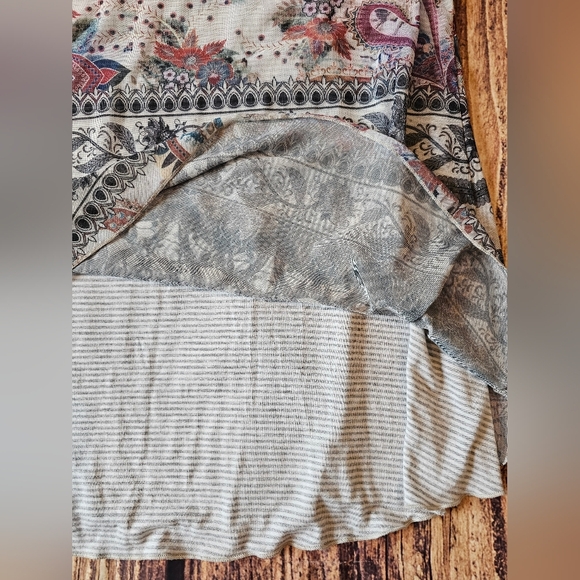 Sundance Size Small Creative Type Floral Mesh Overlay Stripe Top Stretchy Boho - Picture 11 of 12